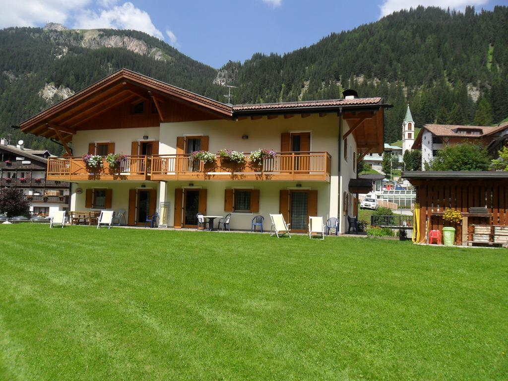 Appartamenti Cleva Canazei Dolomiti Exteriér fotografie